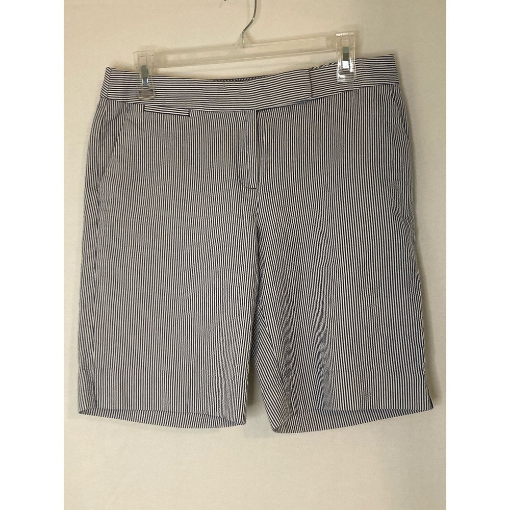 Talbots Shorts Blue White Seersucker Striped 8P Flat Front Preppy Coastal Resort